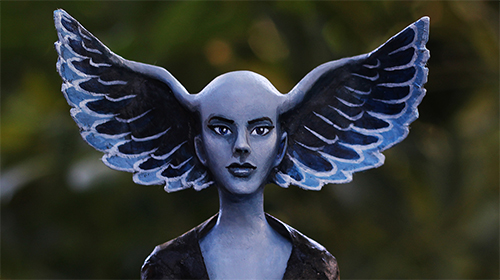 Figura de la artista Ser de Papel